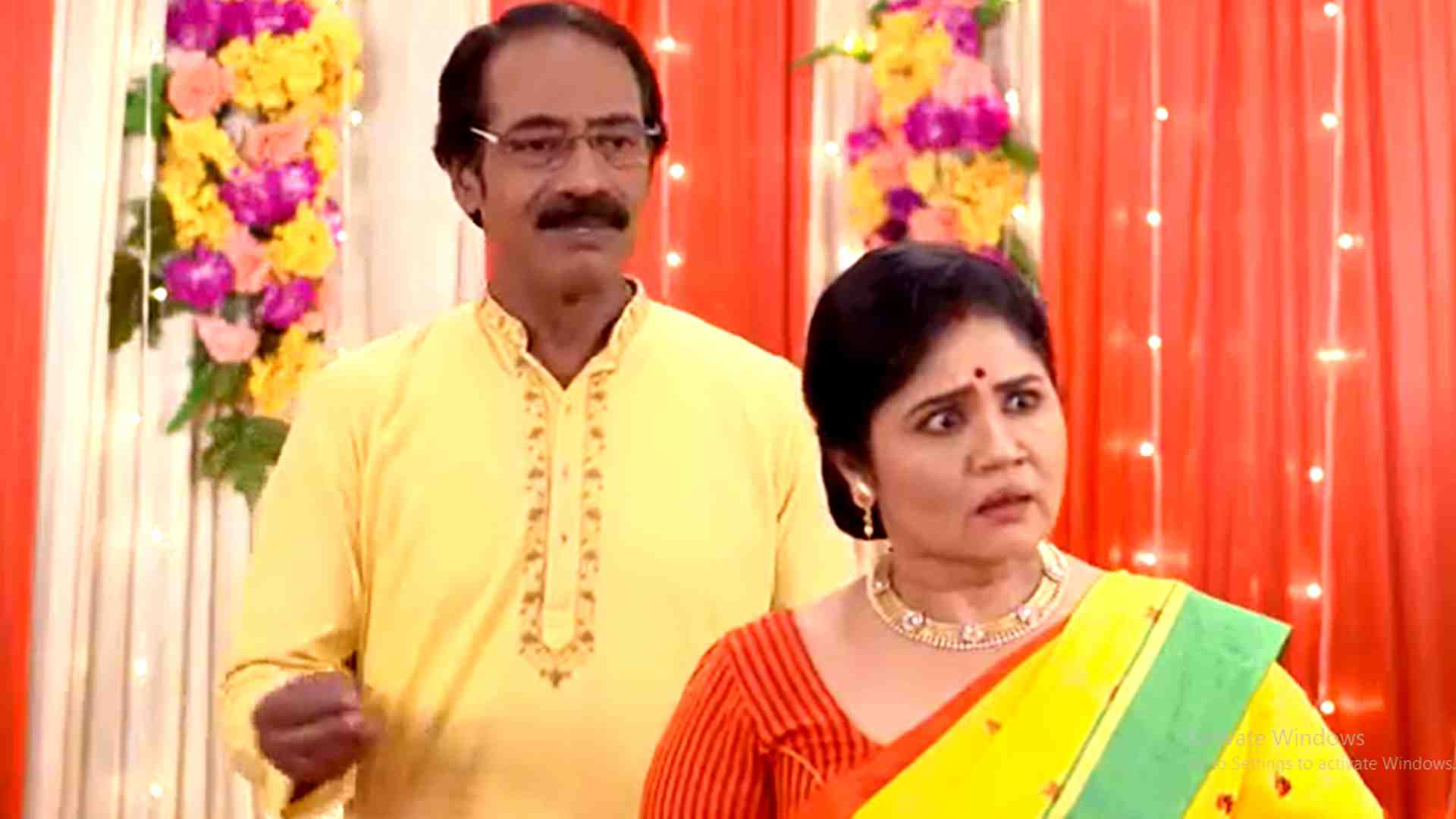 kar kache koi moner katha serial pratikkha's mother stund by shimul's answer