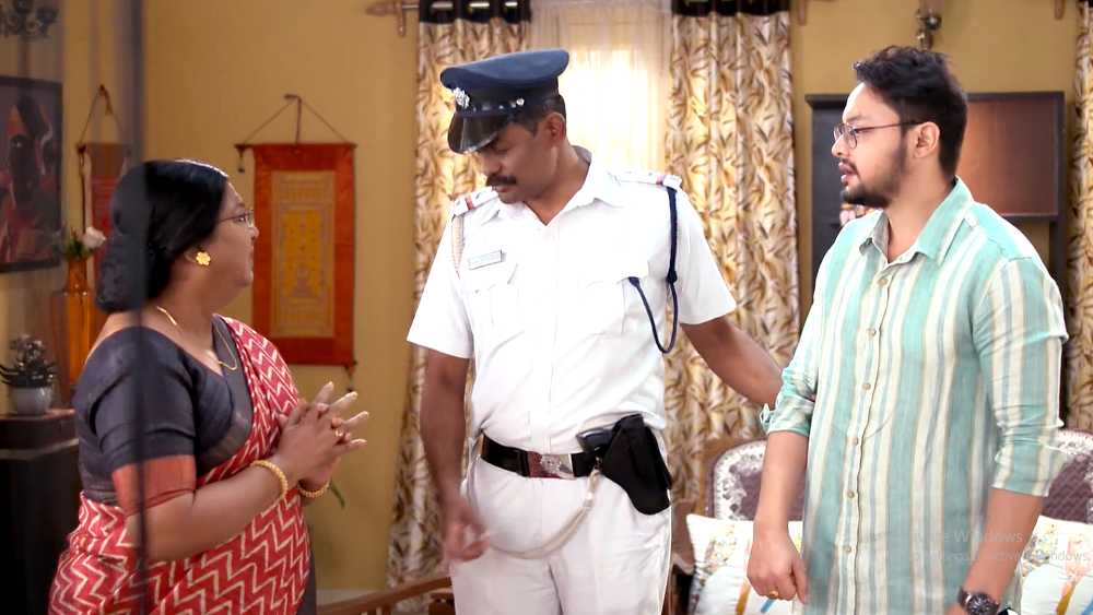 kar kache koi moner katha serial satadru in trouble for ruprekha