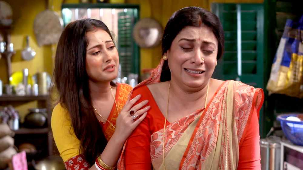 neem phooler madhu serial ayan and moumita kicked out from dutta bari by jethu