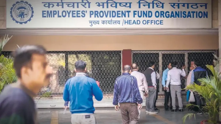 EPFO preparing to hike minimum pension from Rs 1000